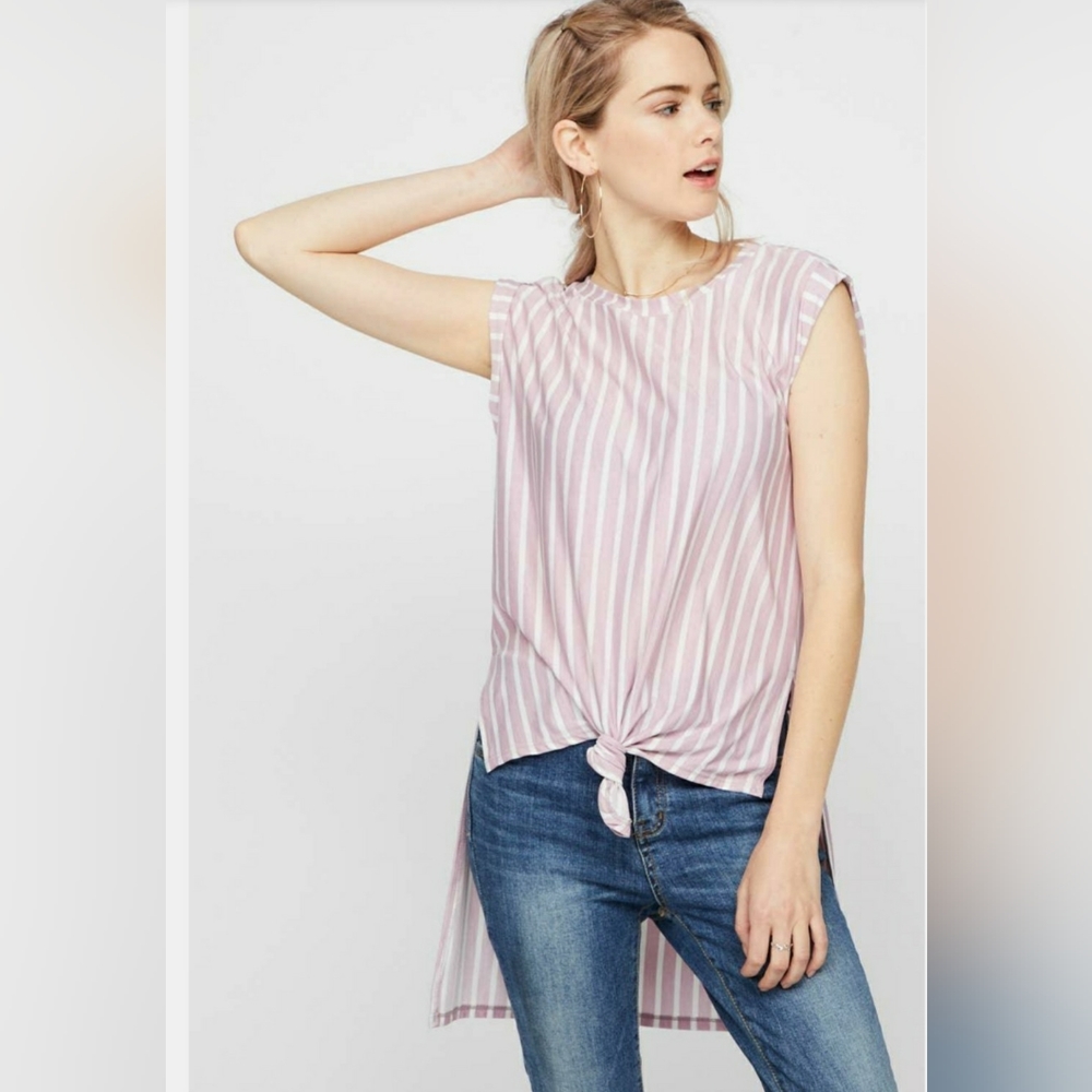 NWT DUSTY PINK VERTICAL STRIPES TOP